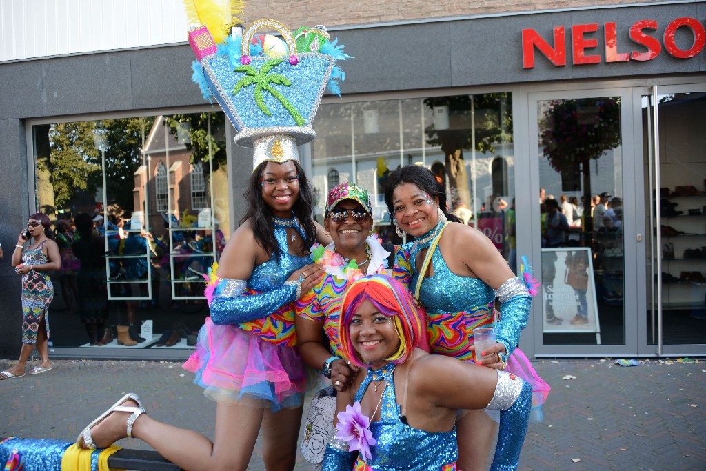 ../Images/Zomercarnaval Noordwijkerhout 2016 302.jpg